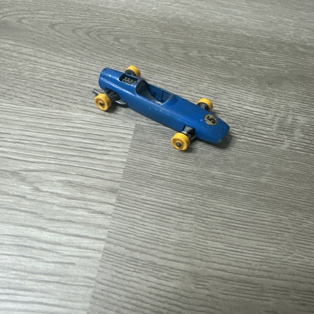 Vintage Lesney Matchbox No. 52 BRM Race Car Blue No Tires No Driver # 5 VINTAGE